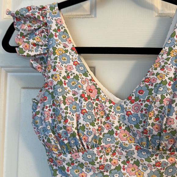 Serendipity by shrimp and grits kids women’s floral swimsuit ruffle detail small - Picture 3 of 5